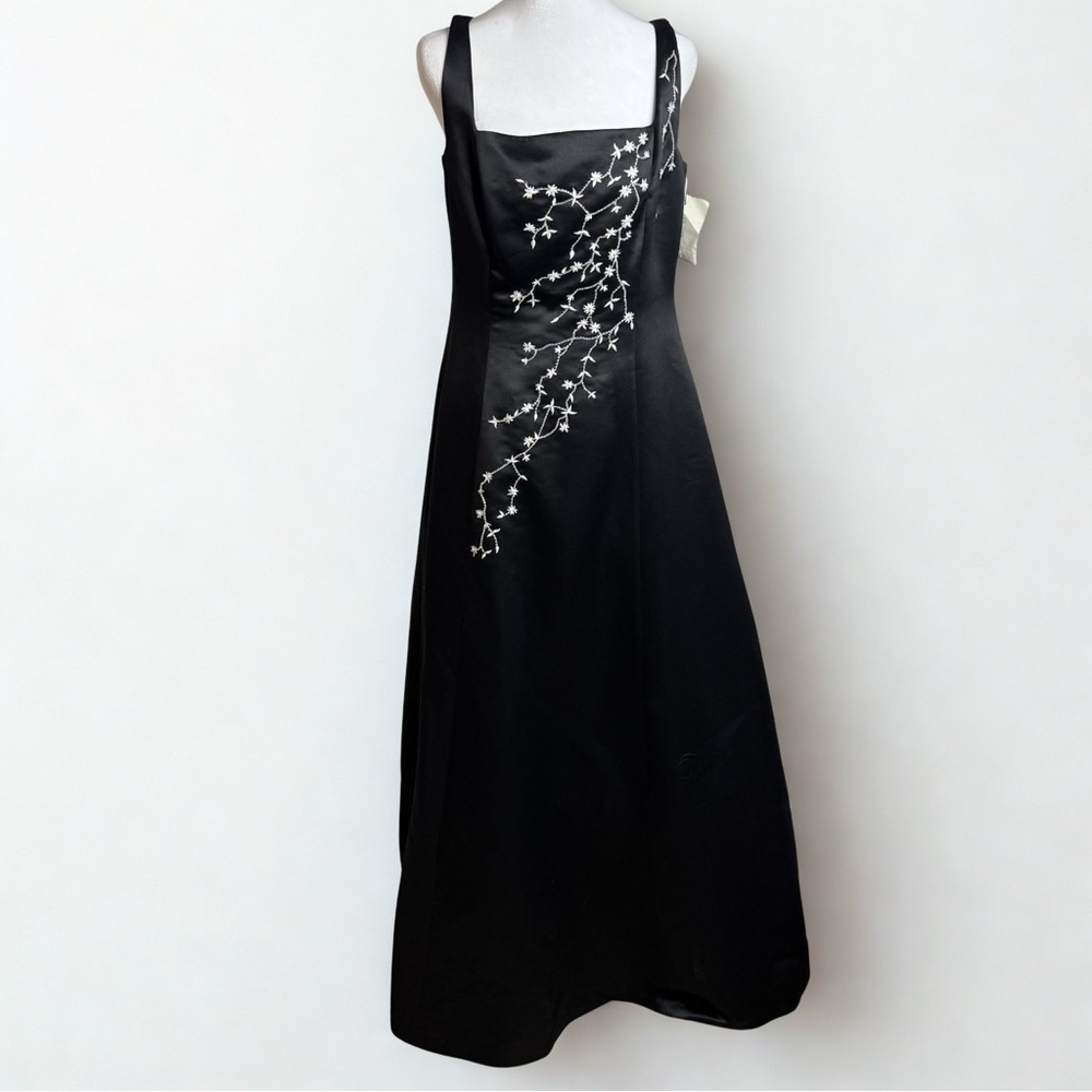 Liz Claiborne Black Maxi Dress with White Floral Embroidery